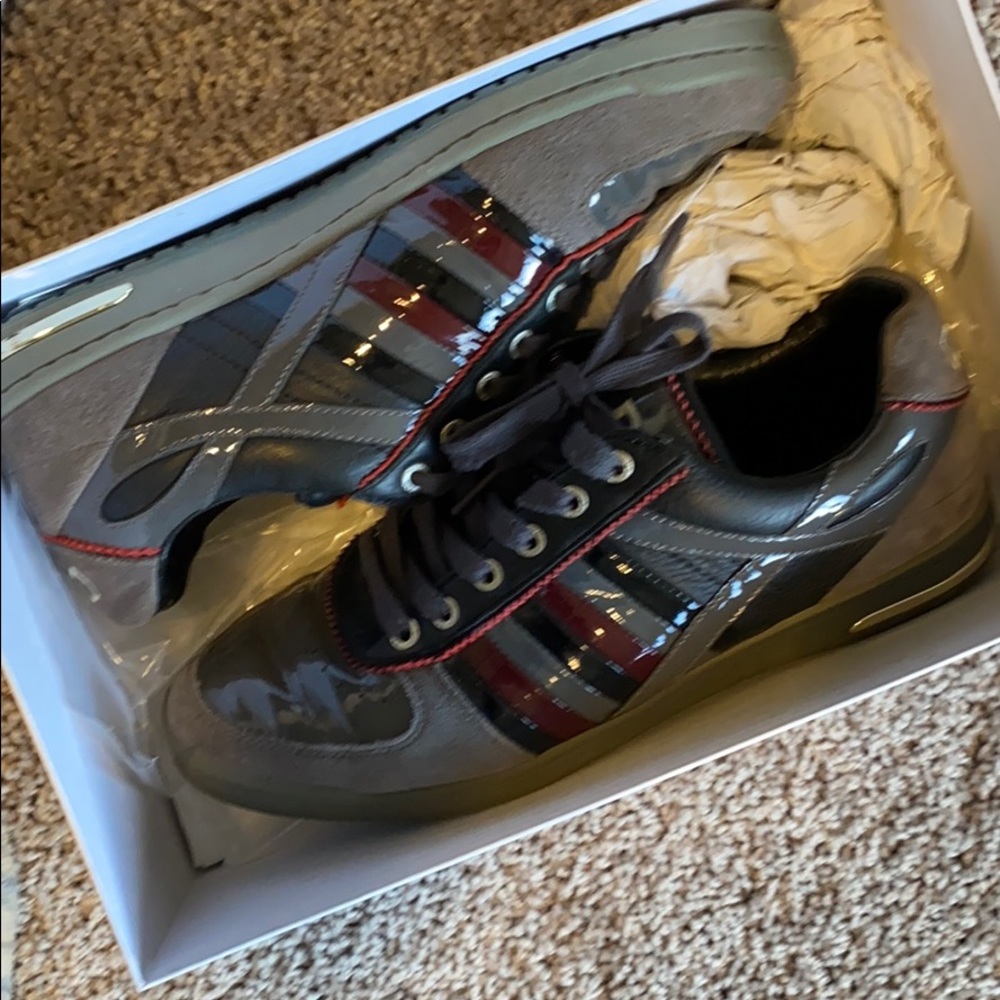 Dolce & Gabbana Sneakers, Size 39